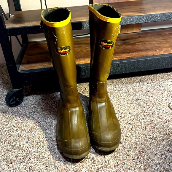 EUC Lacrosse waterproof boots. - Picture 1 of 7